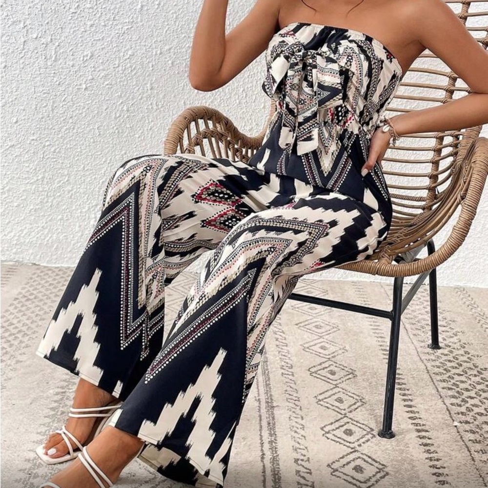 Strapless Printed Wide-Leg Jumpsuit - Black & Cream